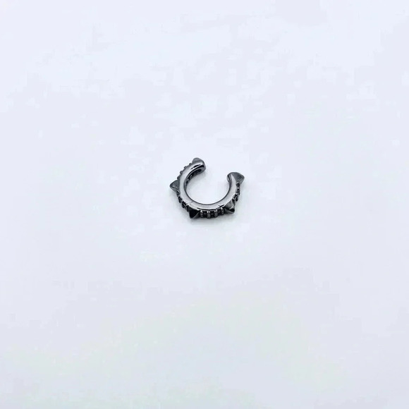 Ear Cuff - Picture 2 of 2